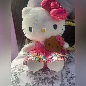 Hello Kitty plush💘